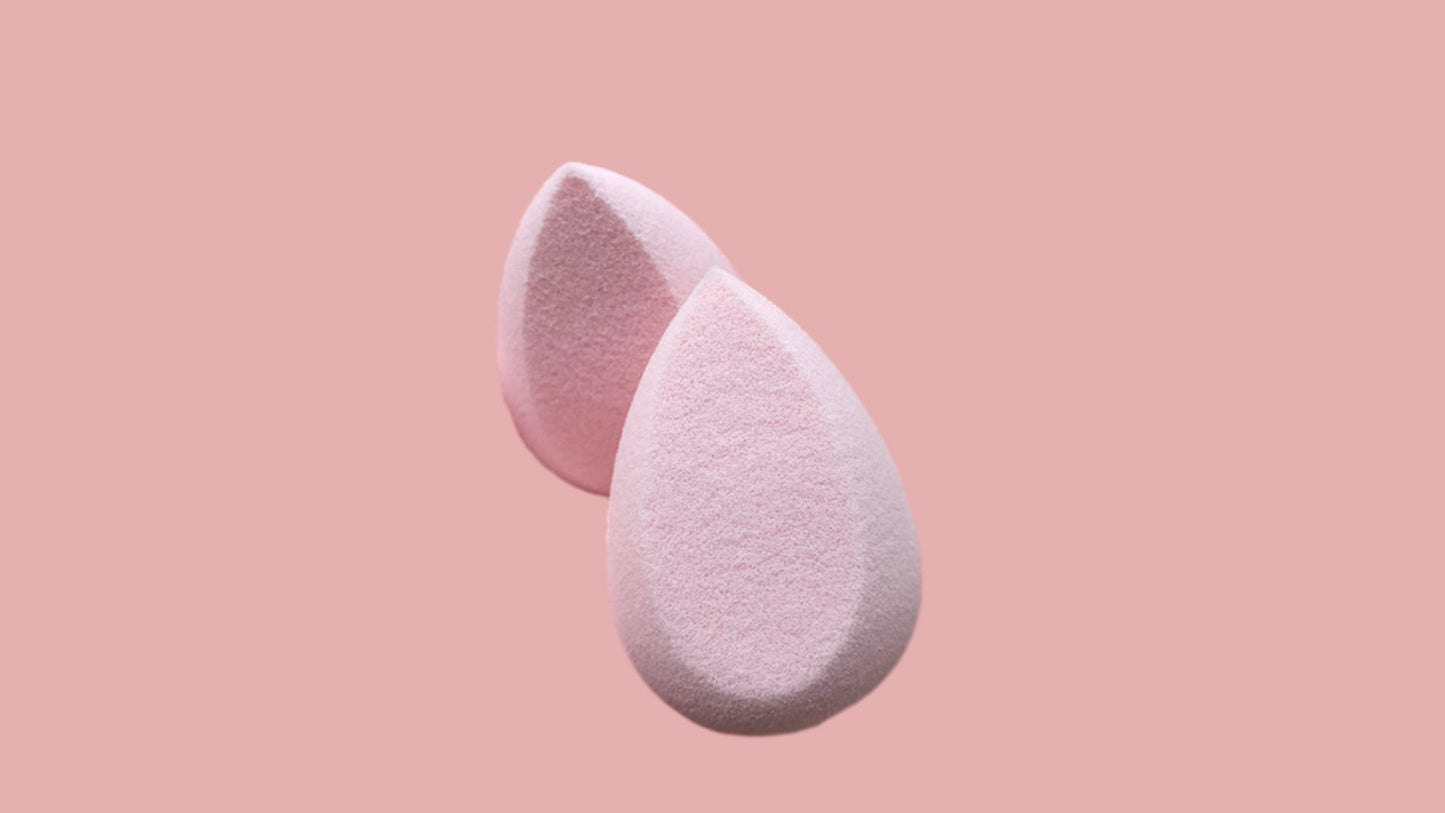 Pink Makeup Sponge – Softness & Natural Finish