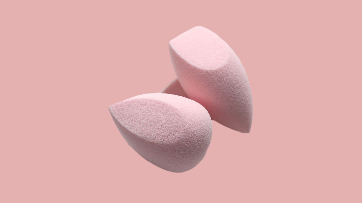 Pink Makeup Sponge – Softness & Natural Finish