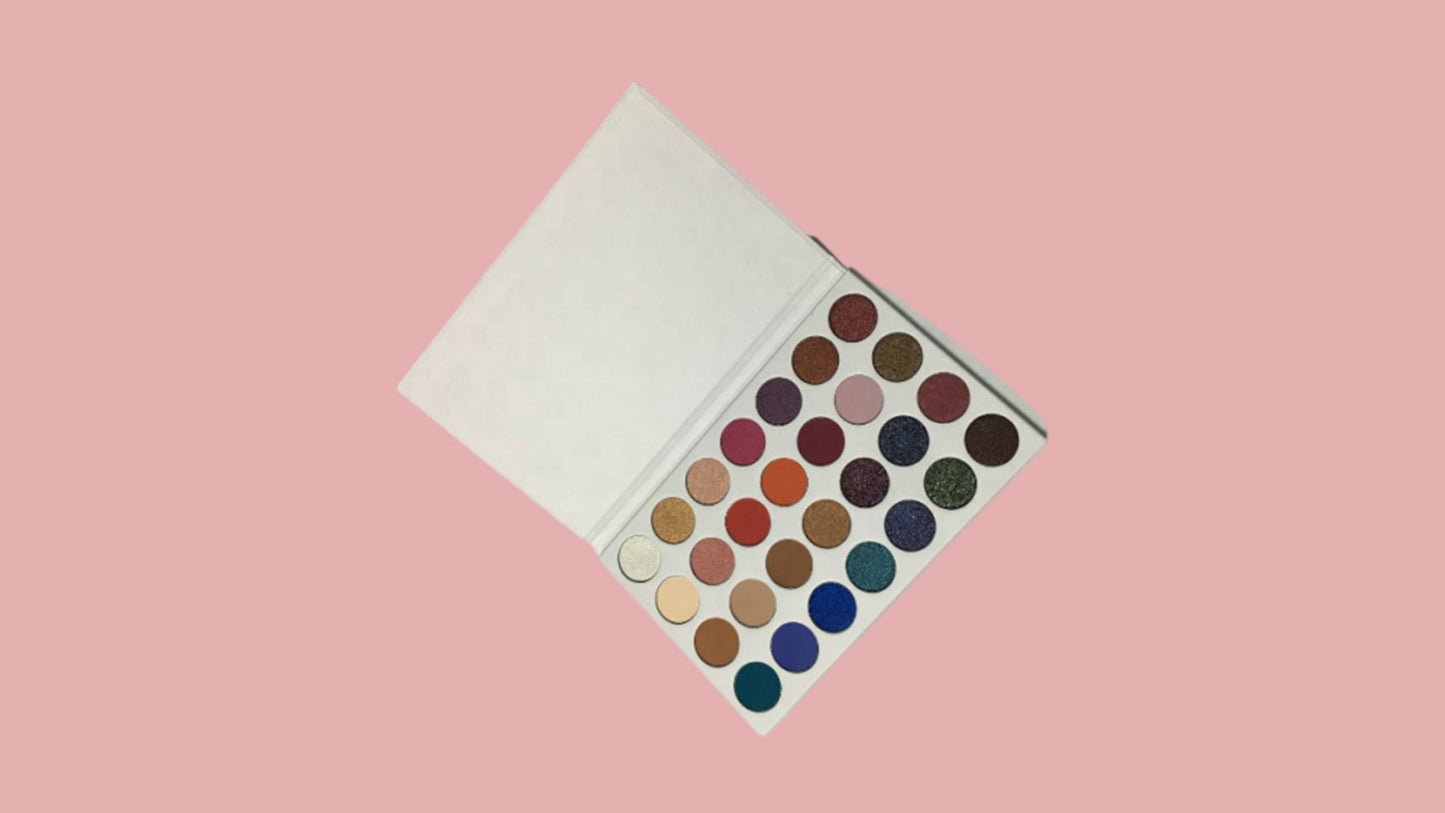 Eye Makeup Palette – Vibrant Colors & Versatile Use