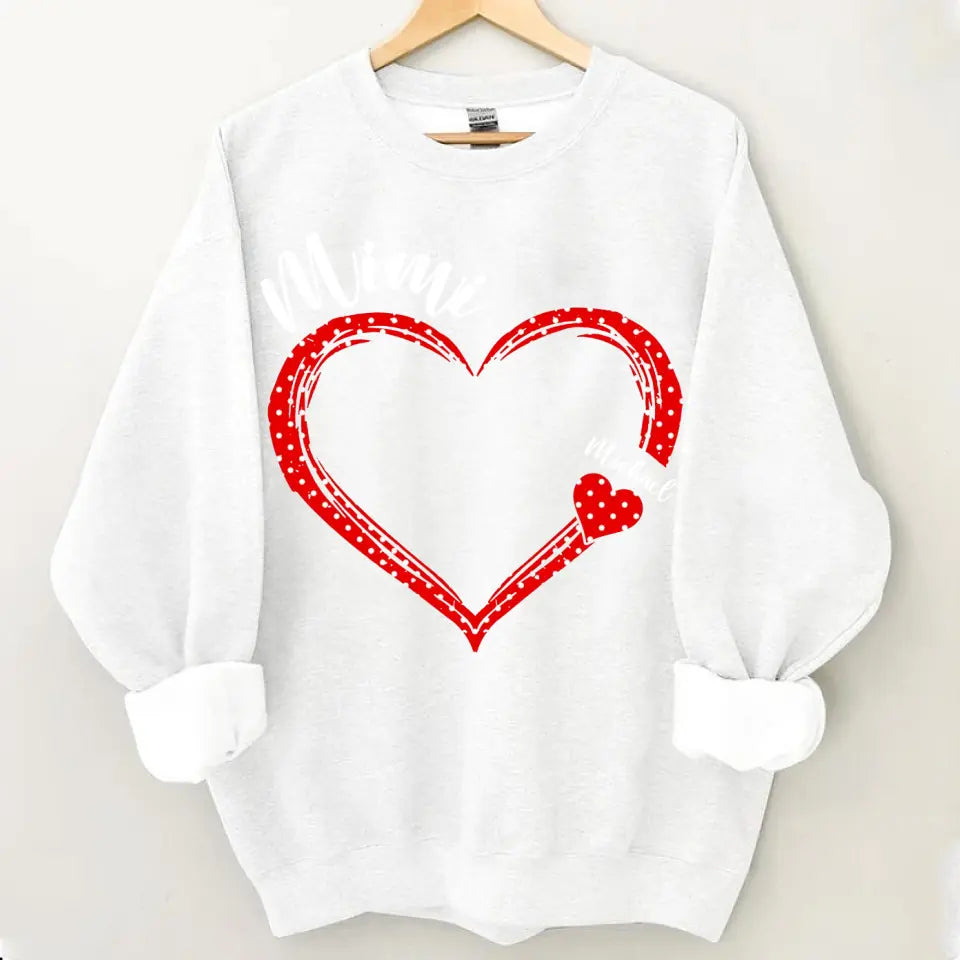 Personalized grandma Nana Mommy aunt child name heart-shaped clothes