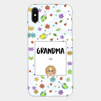 Personalized Grandma with Kids Name Flowers Background Gift For Grandma Phonecase