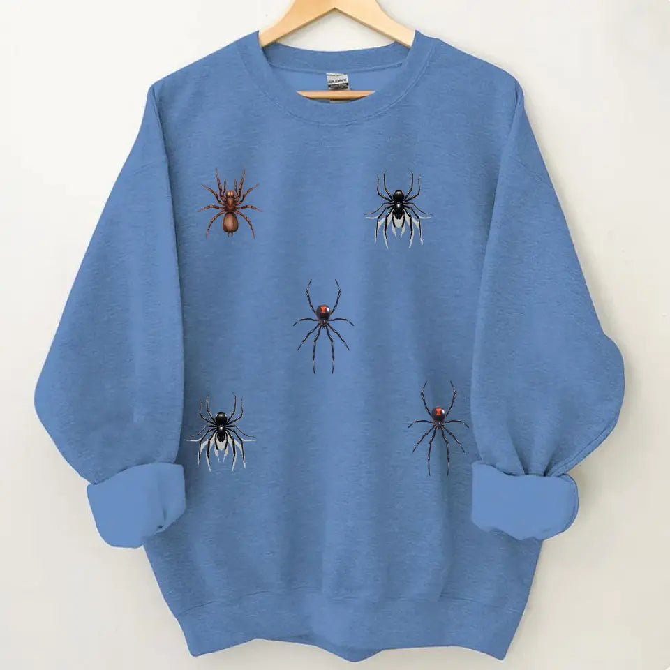 Interesting personalized spider outfit, the ultimate tool for squeezing into the subway and bus.