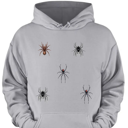 Interesting personalized spider outfit, the ultimate tool for squeezing into the subway and bus.