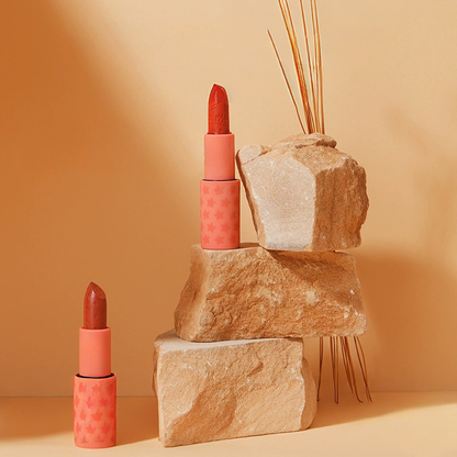 Velvety Lipstick – Soft Matte & Moisturizing Finish