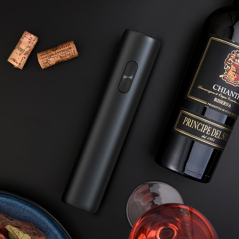 Smart Electric Wine Bottle Opener with Auto Cork Removal – Sleek Tech-Inspired Wine Tool for Effortless Opening