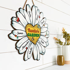 Nana, Mom, Auntie Family Daisy - Birthday, Home Decor, Loving Gift For Mother, Grandma, Grandmother - Personalized Custom Shaped Wood Sign